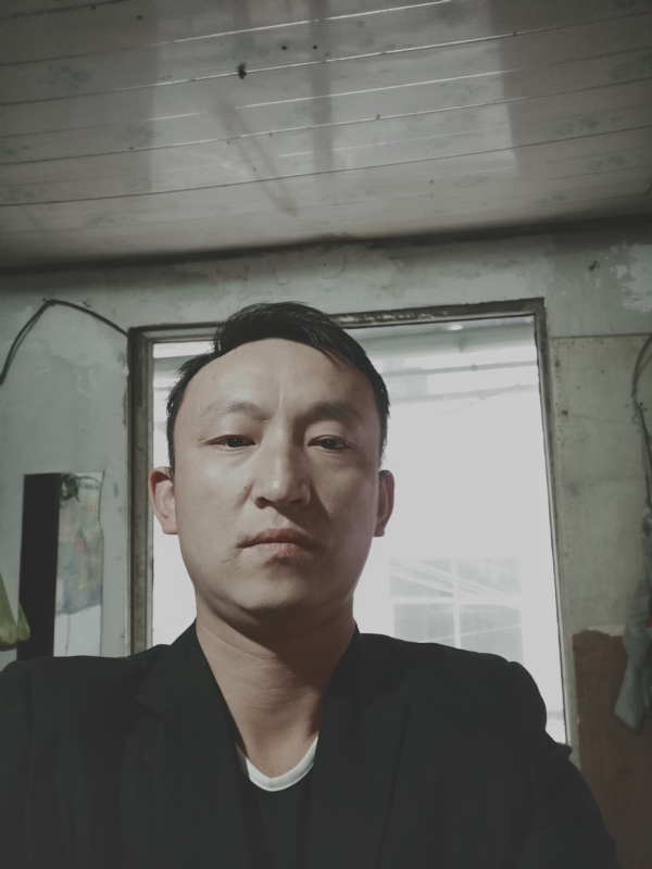 放弃爱你的第一张照片--贵州基督教相亲网